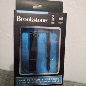 Brookstone nail clippers & Tweezers grooming tools LAST ONE!